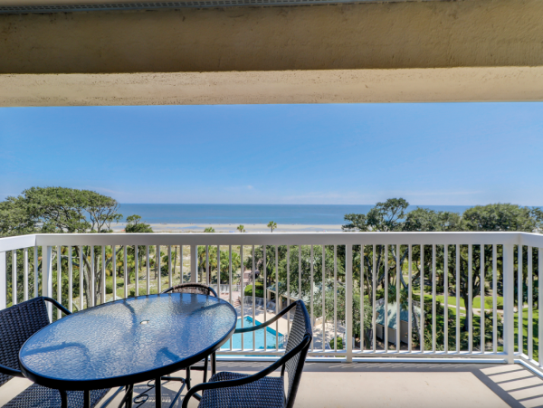 Luxurious Oceanfront Condo in Hilton Head Island - Perfect Getaway